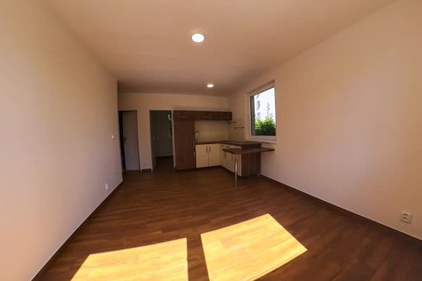 Prenájom bytu 2-izbový 25 m², Cihlářská, Praha Prenájom bytu 2-izbový 25 m², Cihlářská, Praha