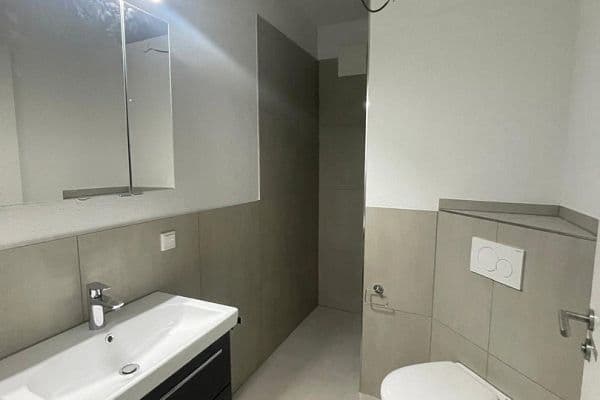 Prenájom bytu 2-izbový 66 m², Hauptstraße 44, Drebber Prenájom bytu 2-izbový 66 m², Hauptstraße 44, Drebber