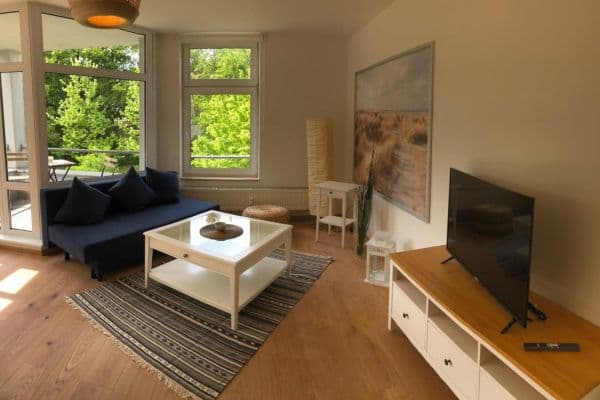 Prenájom bytu 1-izbový 36 m², Berlin, Berlín Prenájom bytu 1-izbový 36 m², Berlin, Berlín