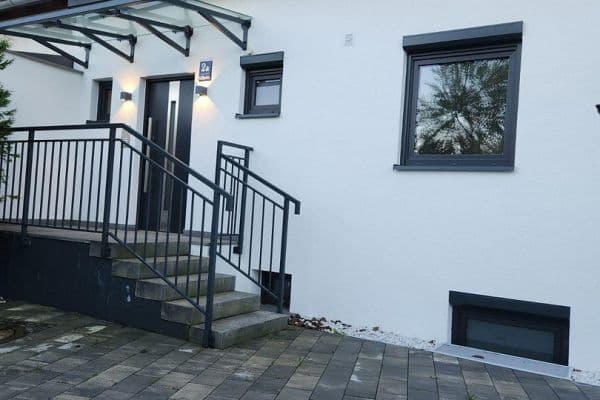 Prenájom bytu 83 m², Kilihofstr. 2a, München, Bavorsko Prenájom bytu 83 m², Kilihofstr. 2a, München, Bavorsko