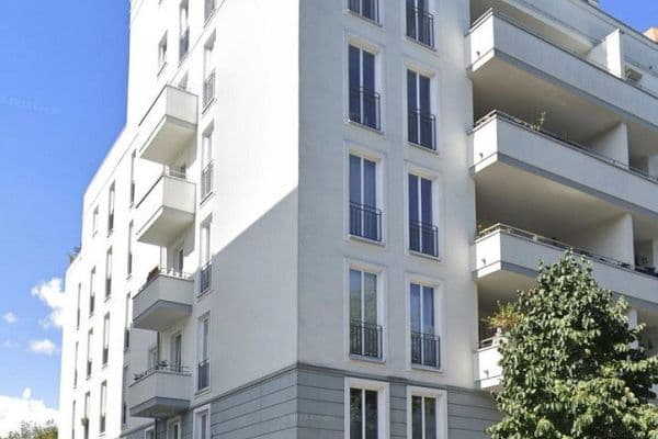 Prenájom bytu 2-izbový 82 m², Richard-Sorge-Str. 52, Berlin, Berlín Prenájom bytu 2-izbový 82 m², Richard-Sorge-Str. 52, Berlin, Berlín