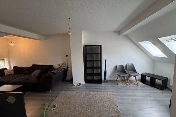 Prenájom bytu 2-izbový 57 m², Am Damm 26, Duisburg Prenájom bytu 2-izbový 57 m², Am Damm 26, Duisburg