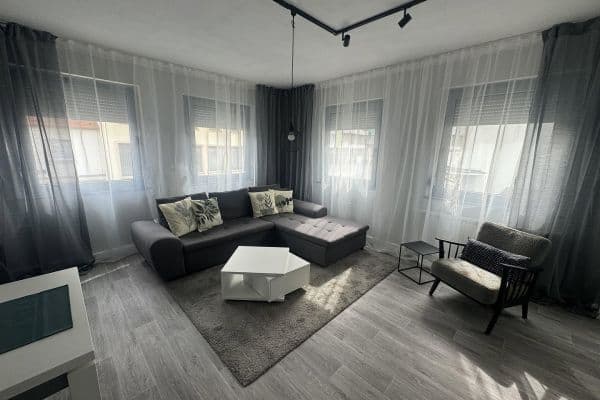 Prenájom bytu 2-izbový 84 m², Marktstraße 47, Neckarsulm Prenájom bytu 2-izbový 84 m², Marktstraße 47, Neckarsulm