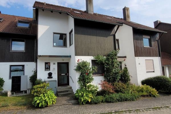 Predaj domu 143 m², pozemok 235 m², Donauschwabenstraße, Eching, Bavorsko Predaj domu 143 m², pozemok 235 m², Donauschwabenstraße, Eching, Bavorsko