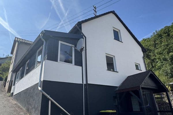 Predaj domu 115 m², pozemok 1.025 m², Im Hohlenfels 24, Kirn-Sulzbach Predaj domu 115 m², pozemok 1.025 m², Im Hohlenfels 24, Kirn-Sulzbach