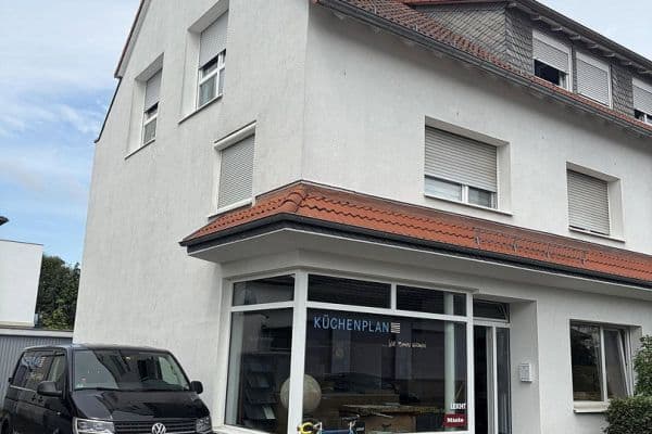 Prenájom kancelárie 104 m², Erzberger Straße 15, Heusenstamm Prenájom kancelárie 104 m², Erzberger Straße 15, Heusenstamm
