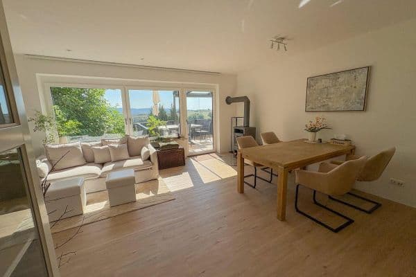 Predaj bytu 3-izbový 118 m², Auenwald Predaj bytu 3-izbový 118 m², Auenwald