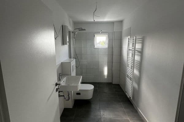 Prenájom bytu 3-izbový 63 m², Fröbelstraße 16, Bremen, Brémy Prenájom bytu 3-izbový 63 m², Fröbelstraße 16, Bremen, Brémy