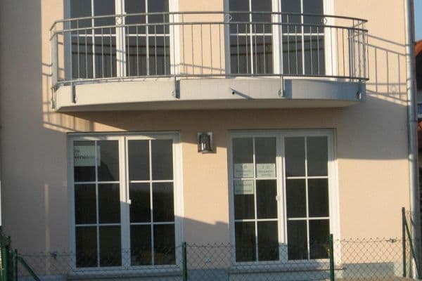 Prenájom domu 144 m², pozemok 265 m², Kissing Prenájom domu 144 m², pozemok 265 m², Kissing