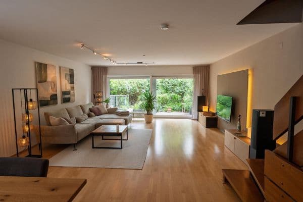 Predaj domu 153 m², pozemok 341 m², Joh.-Seb.-Bach-Straße 10a, Plankstadt Predaj domu 153 m², pozemok 341 m², Joh.-Seb.-Bach-Straße 10a, Plankstadt