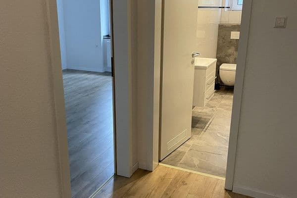 Prenájom bytu 3-izbový 90 m², Märkische Straße 171, Dortmund Prenájom bytu 3-izbový 90 m², Märkische Straße 171, Dortmund