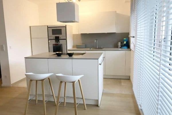 Prenájom bytu 2-izbový 64 m², Quirinstraße 10, Düsseldorf, Severné Porýnie - Westfálsko Prenájom bytu 2-izbový 64 m², Quirinstraße 10, Düsseldorf, Severné Porýnie - Westfálsko