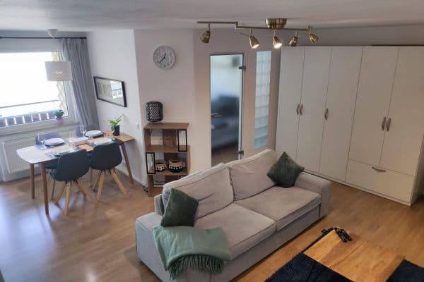 Prenájom bytu 1-izbový 48 m², München, Bavorsko Prenájom bytu 1-izbový 48 m², München, Bavorsko