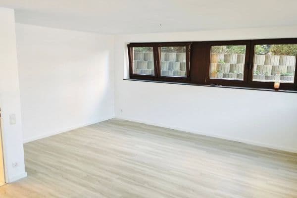 Prenájom bytu 2-izbový 66 m², Horbacher Straße 333, Aachen Prenájom bytu 2-izbový 66 m², Horbacher Straße 333, Aachen