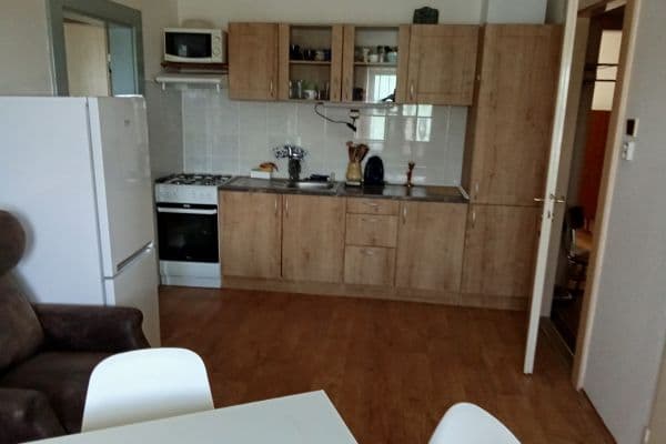 Prenájom bytu 2-izbový 70 m², Olbrachtova, Ostrava Prenájom bytu 2-izbový 70 m², Olbrachtova, Ostrava