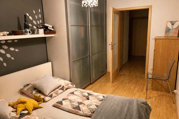 Prenájom bytu 2-izbový 48 m², U Hostavického potoka, Praha Prenájom bytu 2-izbový 48 m², U Hostavického potoka, Praha
