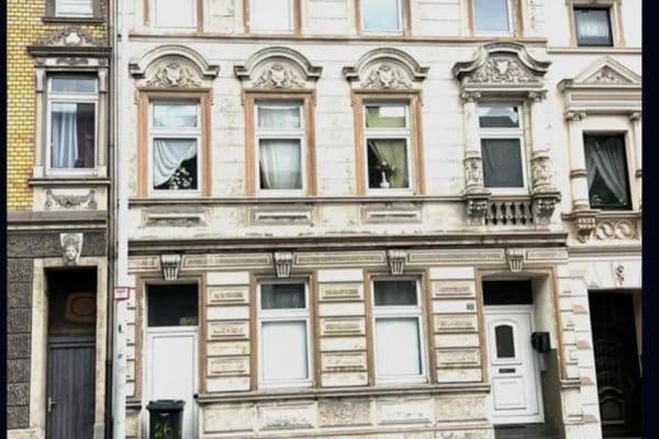 Predaj domu 200 m², pozemok 404 m², Kölner Straße 22, Mönchengladbach Predaj domu 200 m², pozemok 404 m², Kölner Straße 22, Mönchengladbach