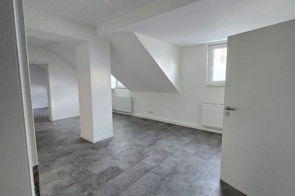 Prenájom bytu 3-izbový 85 m², Augustastraße 41-43, Duisburg Alt-Homberg Prenájom bytu 3-izbový 85 m², Augustastraße 41-43, Duisburg Alt-Homberg