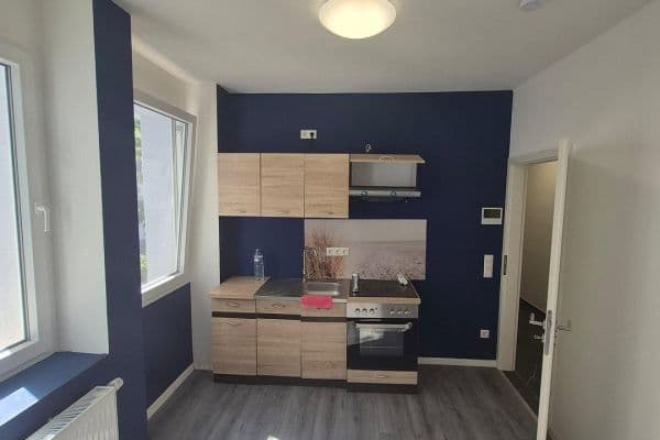 Prenájom bytu 1-izbový 38 m², Pforzheim Prenájom bytu 1-izbový 38 m², Pforzheim