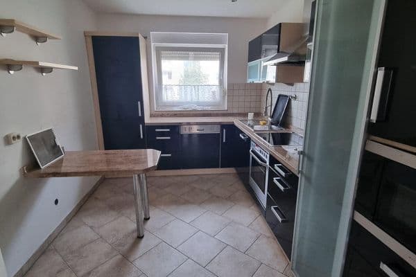 Prenájom bytu 3-izbový 80 m², Hauchstraße 46, Nürnberg, Bavorsko Prenájom bytu 3-izbový 80 m², Hauchstraße 46, Nürnberg, Bavorsko