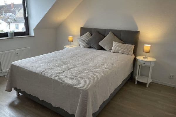 Prenájom bytu 2-izbový 65 m², Musäusstraße, Köln, Severné Porýnie - Westfálsko Prenájom bytu 2-izbový 65 m², Musäusstraße, Köln, Severné Porýnie - Westfálsko