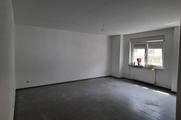 Prenájom bytu 2-izbový 75 m², Hochstr. 59, Recklinghausen Prenájom bytu 2-izbový 75 m², Hochstr. 59, Recklinghausen