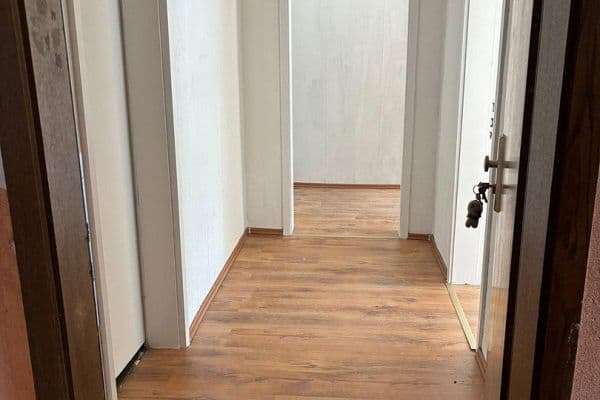 Prenájom bytu 2-izbový 62 m², Herne Prenájom bytu 2-izbový 62 m², Herne