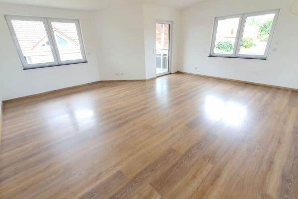 Prenájom bytu 4-izbový 100 m², Tiefenbach Prenájom bytu 4-izbový 100 m², Tiefenbach