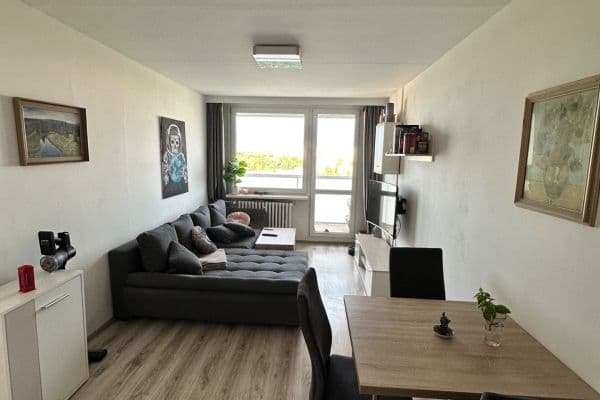 Predaj bytu 2-izbový 45 m², Kozmíkova, Praha Predaj bytu 2-izbový 45 m², Kozmíkova, Praha
