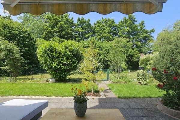 Prenájom bytu 3-izbový 87 m², München, Bavorsko Prenájom bytu 3-izbový 87 m², München, Bavorsko