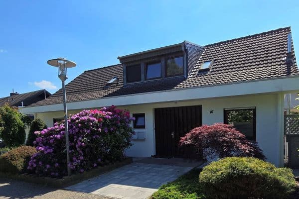 Predaj domu 220 m², pozemok 429 m², Meckenheim Predaj domu 220 m², pozemok 429 m², Meckenheim