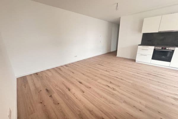 Prenájom bytu 2-izbový 65 m², Kreuzsteinstraße 7-9, Nürnberg, Bavorsko Prenájom bytu 2-izbový 65 m², Kreuzsteinstraße 7-9, Nürnberg, Bavorsko