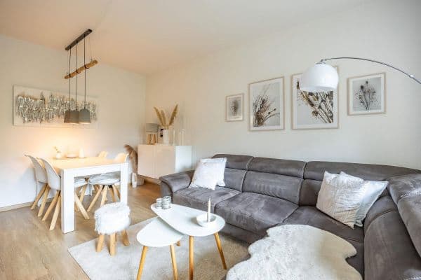 Prenájom bytu 2-izbový 65 m², Aachen Prenájom bytu 2-izbový 65 m², Aachen