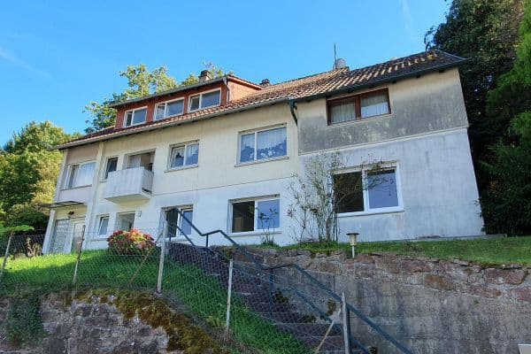 Predaj domu 260 m², pozemok 1.183 m², Häglesweg 14, Neuenbürg Predaj domu 260 m², pozemok 1.183 m², Häglesweg 14, Neuenbürg