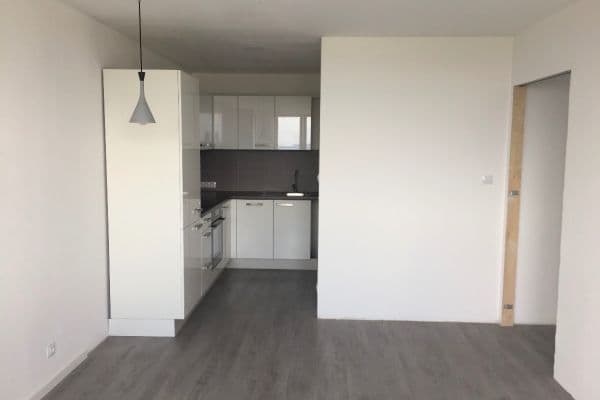 Predaj bytu 2-izbový 42 m², Prosecká, Praha Predaj bytu 2-izbový 42 m², Prosecká, Praha