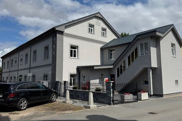 Prenájom bytu 3-izbový 76 m², Jiráskova, Lužec nad Vltavou Prenájom bytu 3-izbový 76 m², Jiráskova, Lužec nad Vltavou