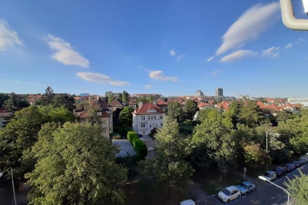 Predaj bytu 2-izbový 45 m², Ruská, Praha Predaj bytu 2-izbový 45 m², Ruská, Praha