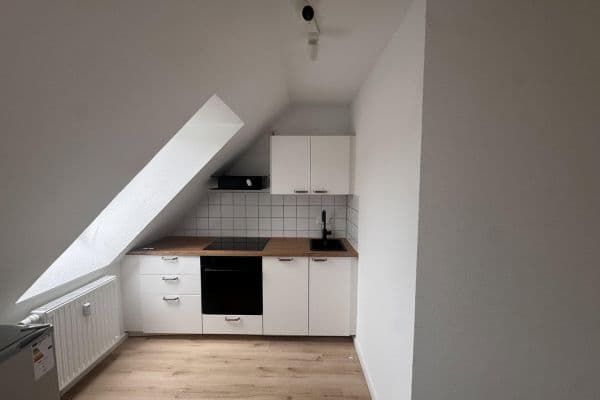 Prenájom bytu 1-izbový 22 m², Herrnstr., Fürth Prenájom bytu 1-izbový 22 m², Herrnstr., Fürth