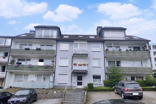 Prenájom bytu 3-izbový 80 m², Rolandsweg 3, Velbert Prenájom bytu 3-izbový 80 m², Rolandsweg 3, Velbert