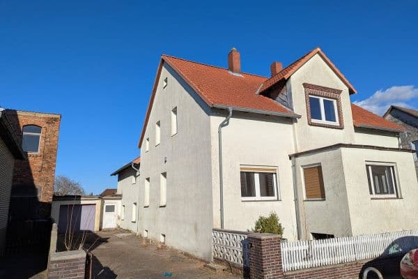 Predaj domu 280 m², pozemok 800 m², Frehenbergstraße 15, Ilsede Predaj domu 280 m², pozemok 800 m², Frehenbergstraße 15, Ilsede