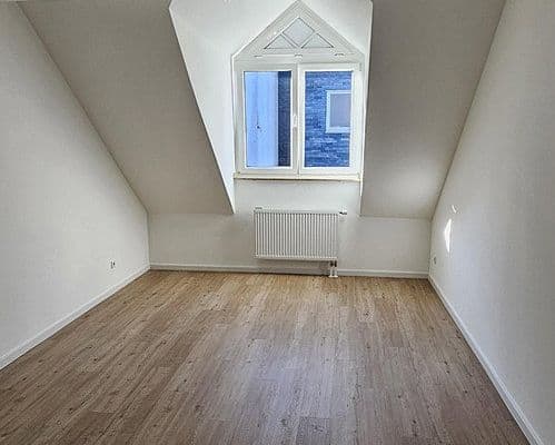 Prenájom bytu 4-izbový 116 m², Ratingen Prenájom bytu 4-izbový 116 m², Ratingen
