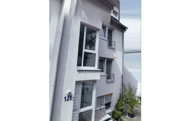 Prenájom bytu 3-izbový 91 m², Hügelstr. 123, Wuppertal Prenájom bytu 3-izbový 91 m², Hügelstr. 123, Wuppertal