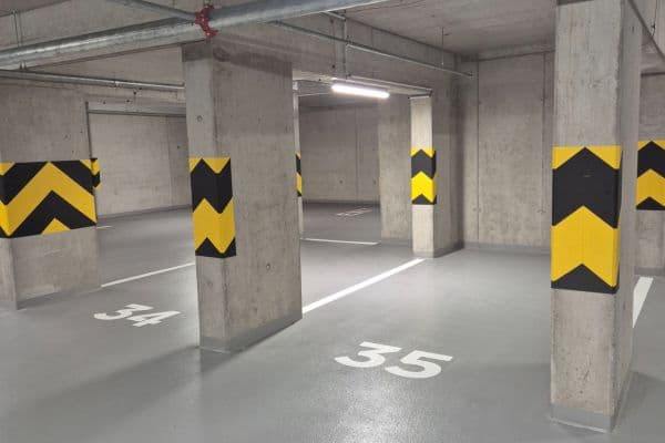 Prenájom garáže 15 m², Křižíkova, Praha Prenájom garáže 15 m², Křižíkova, Praha