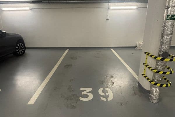 Prenájom garáže 18 m², Kačírkova, Praha Prenájom garáže 18 m², Kačírkova, Praha