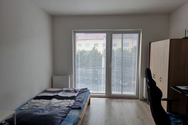Prenájom bytu 1-izbový 30 m², Wolkerova, Olomouc Prenájom bytu 1-izbový 30 m², Wolkerova, Olomouc