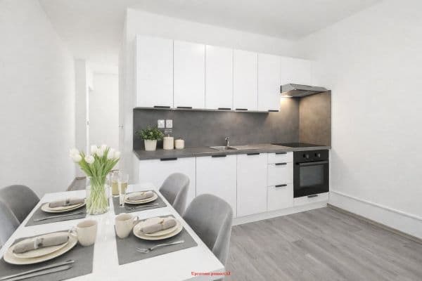 Prenájom bytu 2-izbový 59 m², Bruzovská, Frýdek-Místek, Moravskoslezský kraj Prenájom bytu 2-izbový 59 m², Bruzovská, Frýdek-Místek, Moravskoslezský kraj