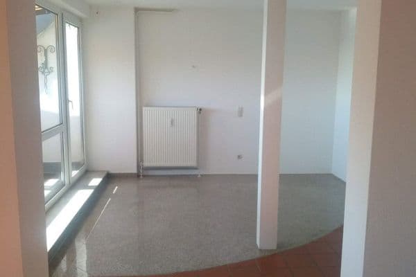 Prenájom bytu 3-izbový 113 m², Pfaffenhofen, Bavorsko Prenájom bytu 3-izbový 113 m², Pfaffenhofen, Bavorsko