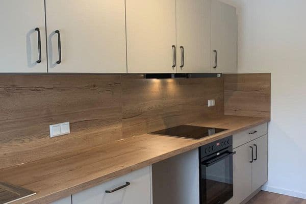 Prenájom bytu 3-izbový 89 m², Neu-Isenburg, Hesensko Prenájom bytu 3-izbový 89 m², Neu-Isenburg, Hesensko
