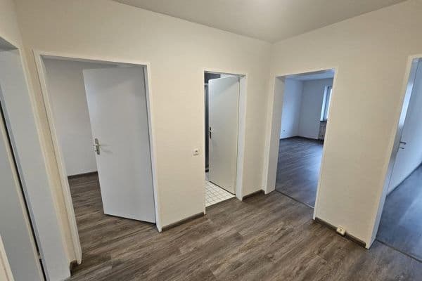 Prenájom bytu 3-izbový 69 m², Stolberg-Büsbach Prenájom bytu 3-izbový 69 m², Stolberg-Büsbach
