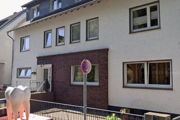 Prenájom bytu 3-izbový 72 m², Eichstr. 33-35, Oberhausen Prenájom bytu 3-izbový 72 m², Eichstr. 33-35, Oberhausen